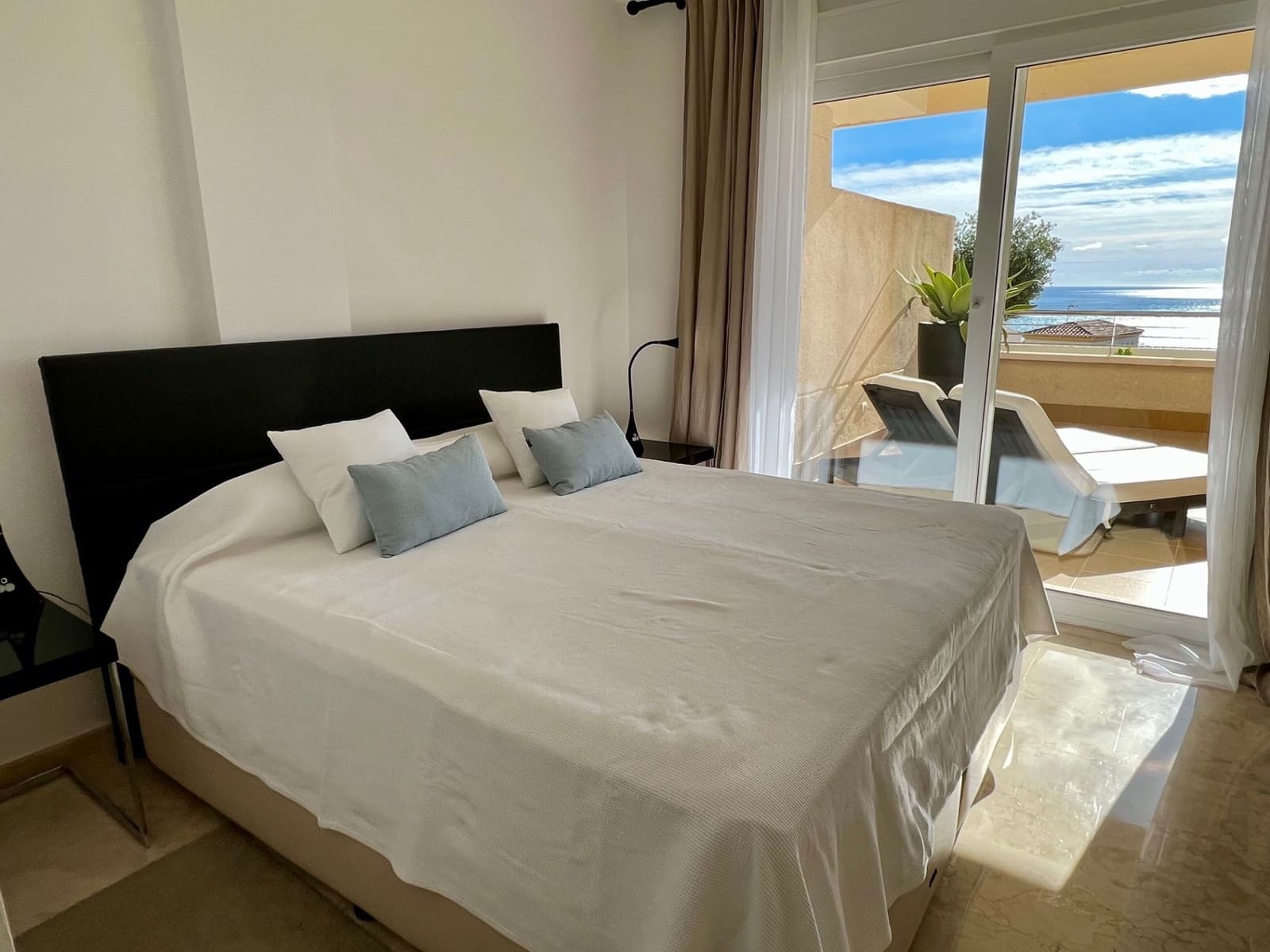 3 bedroom Apartment for rent in Altea with pool garage - € 1,750 (Ref: 9651189)