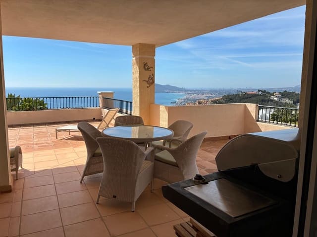 3 quarto Penthouse para venda em Altea com piscina garagem - 1 100 000 € (Ref: 9721049)