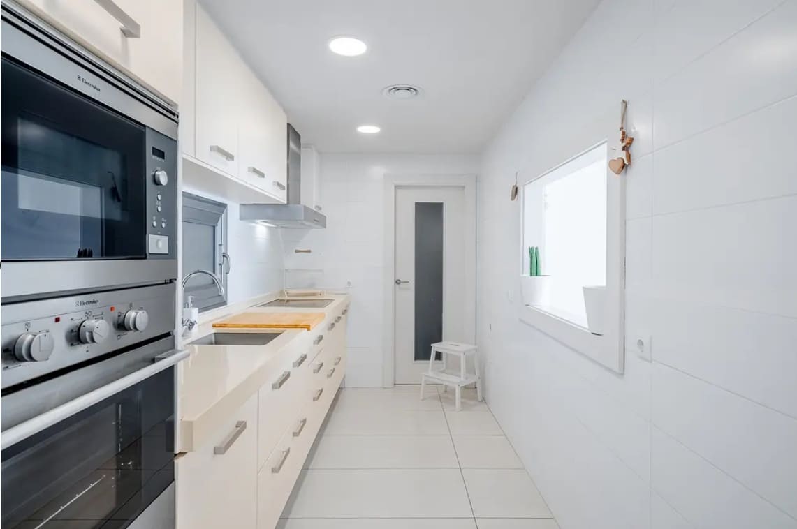 3 bedroom Apartment for sale in Altea with pool garage - € 1,150,000 (Ref: 9731644)