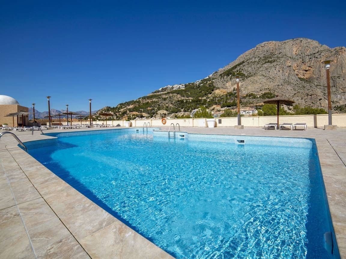 3 bedroom Apartment for sale in Altea with pool garage - € 540,000 (Ref: 9758397)