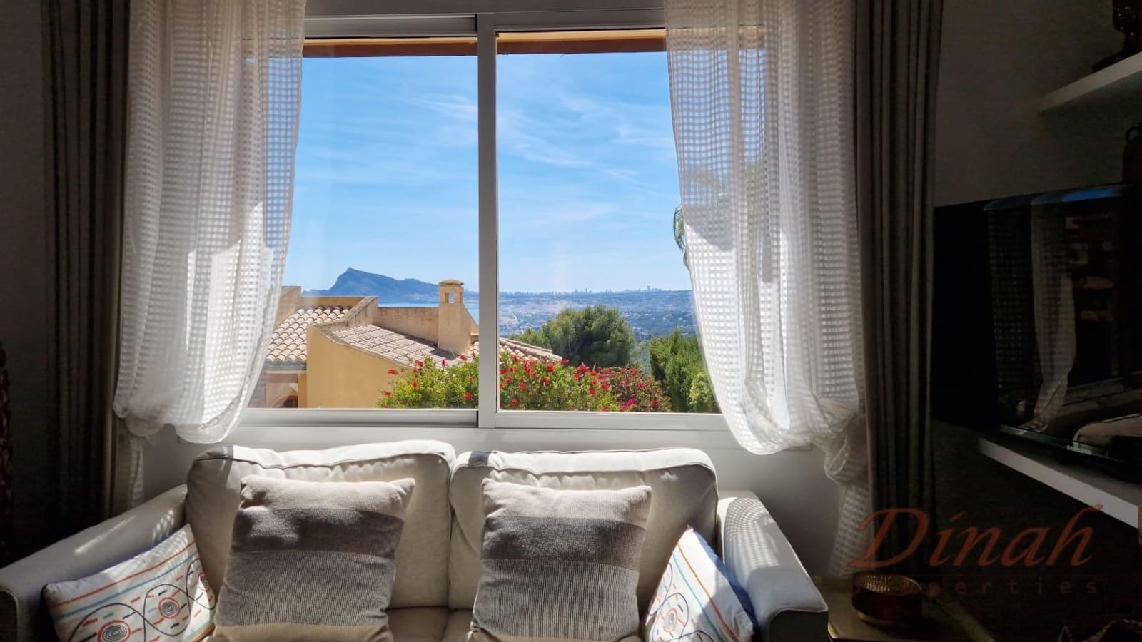 3 sypialnia Willa na sprzedaż w Altea z basenem garażem - 525 000 € (Ref: 9796121)