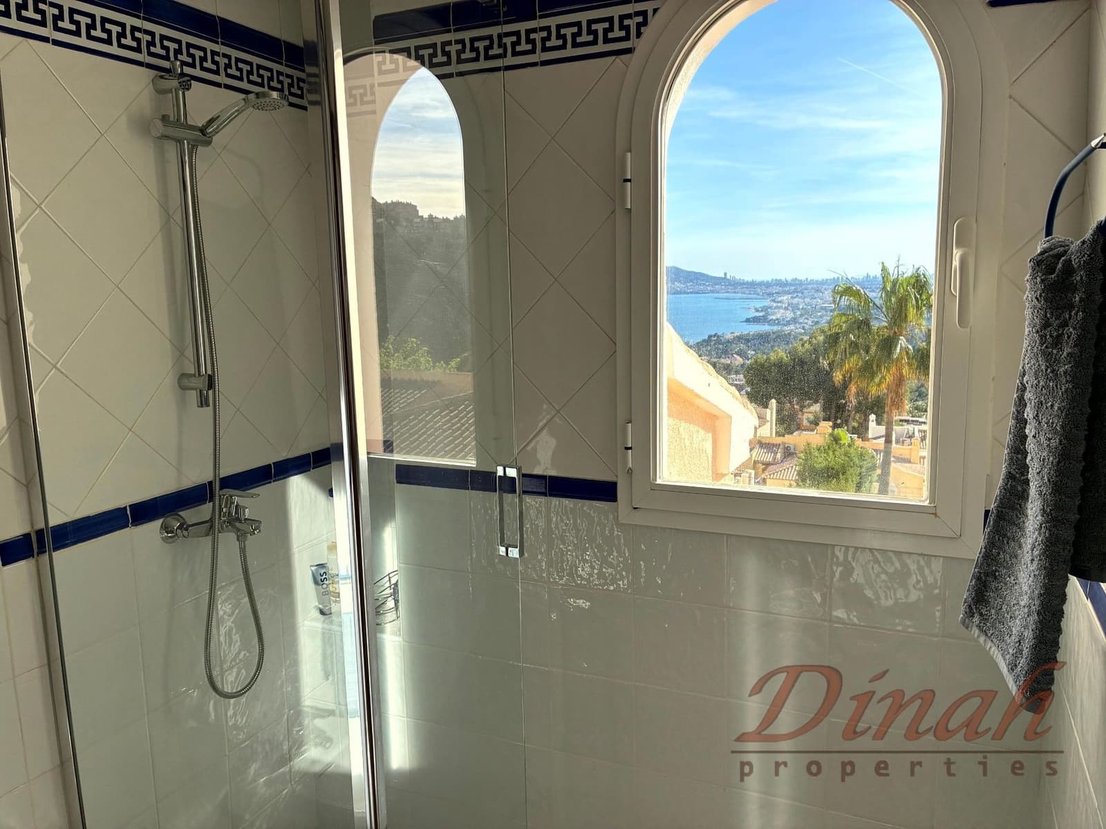 3 sypialnia Willa na sprzedaż w Altea z basenem garażem - 525 000 € (Ref: 9796121)