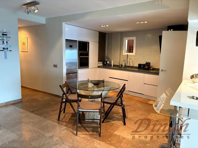 2 quarto Apartamento para arrendar em Altea com piscina - 1 250 € (Ref: 9815453)