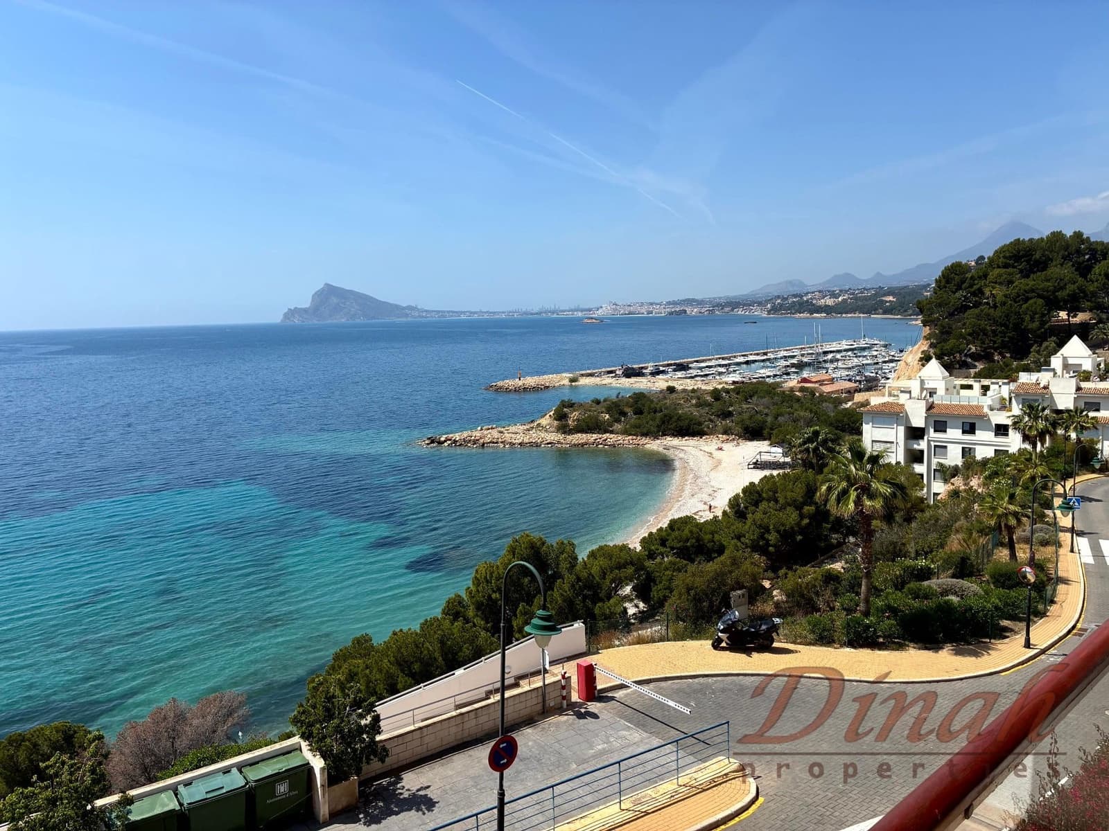2 quarto Apartamento para arrendar em Altea com piscina - 1 250 € (Ref: 9815453)
