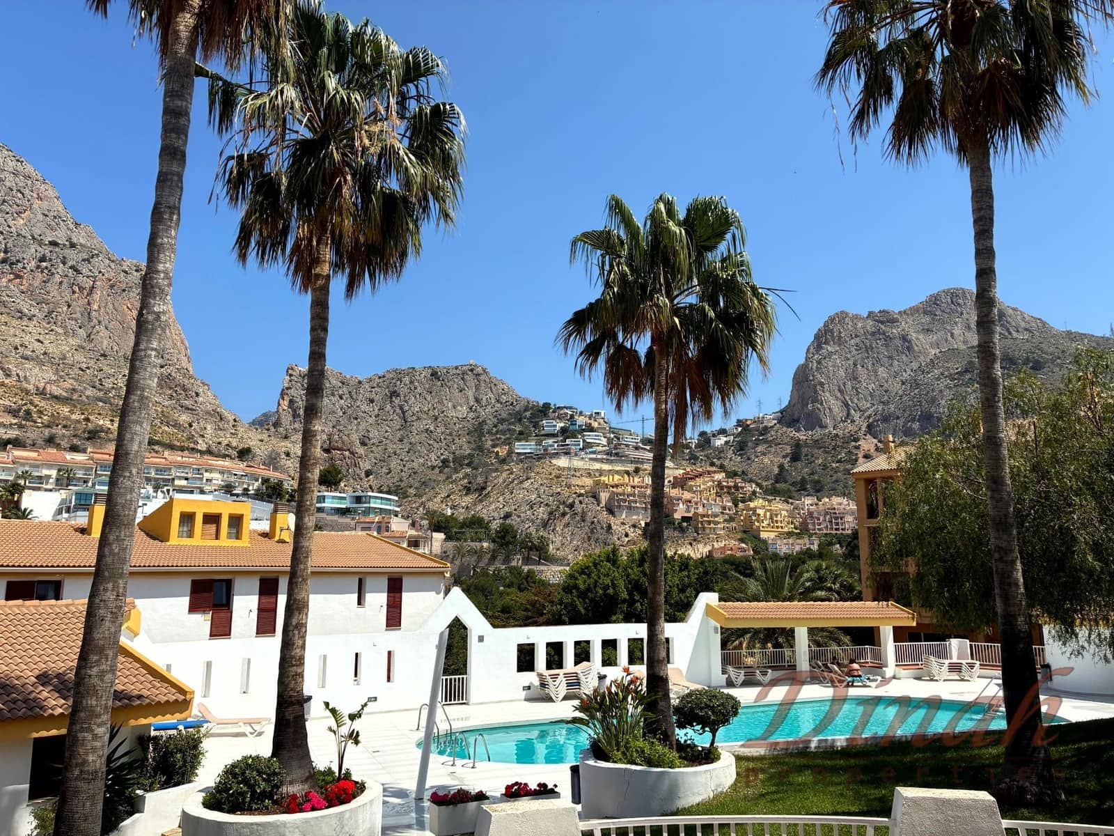2 quarto Apartamento para arrendar em Altea com piscina - 1 250 € (Ref: 9815453)