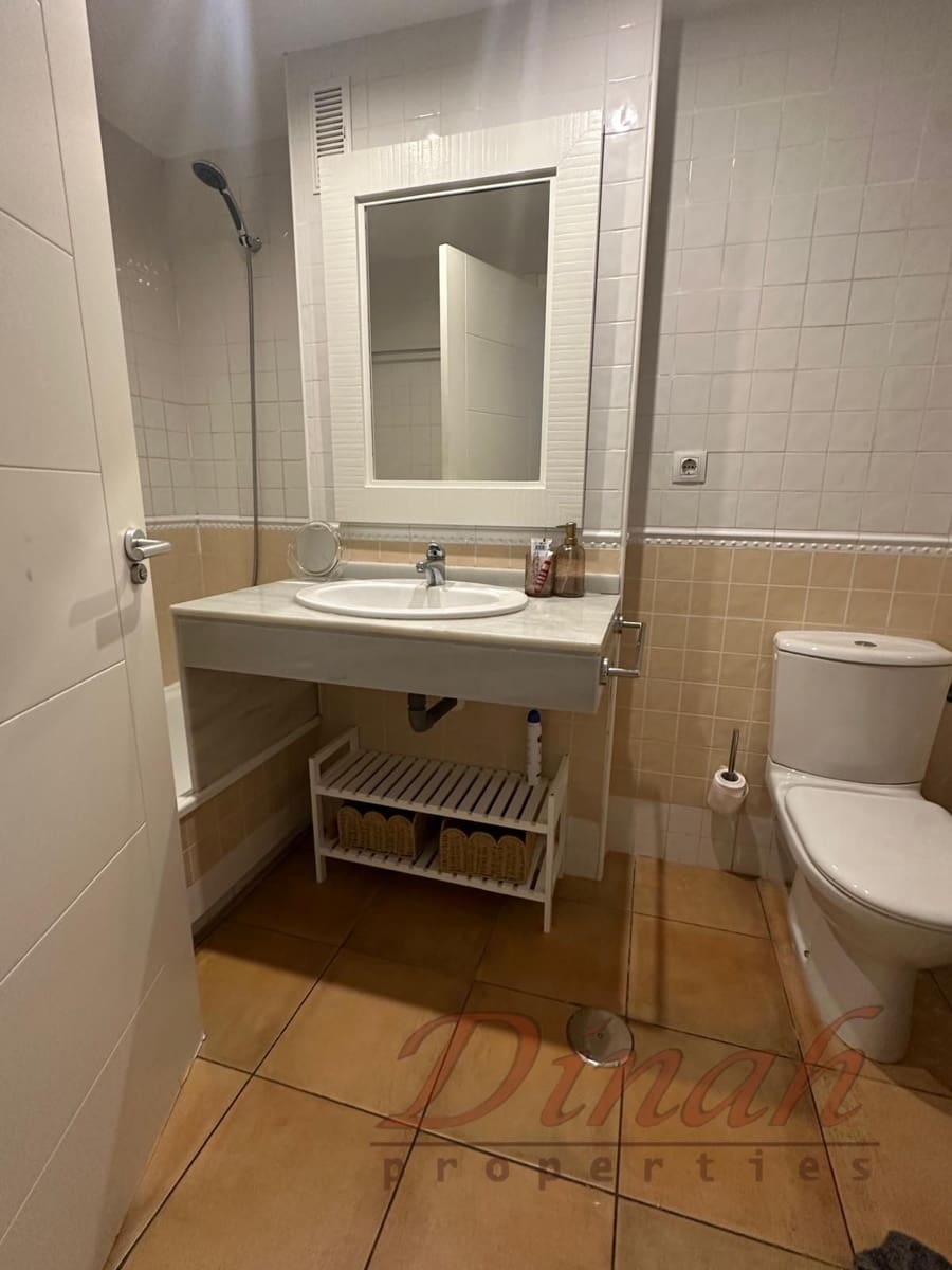 2 bedroom Apartment for rent in Altea with pool garage - € 1,350 (Ref: 9838847)