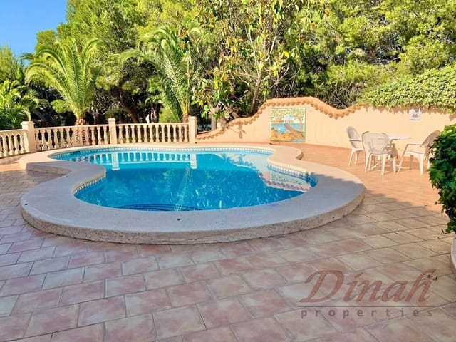 5 chambre Villa/Maison à vendre à Altea avec piscine garage - 900 000 € (Ref: 9854853)