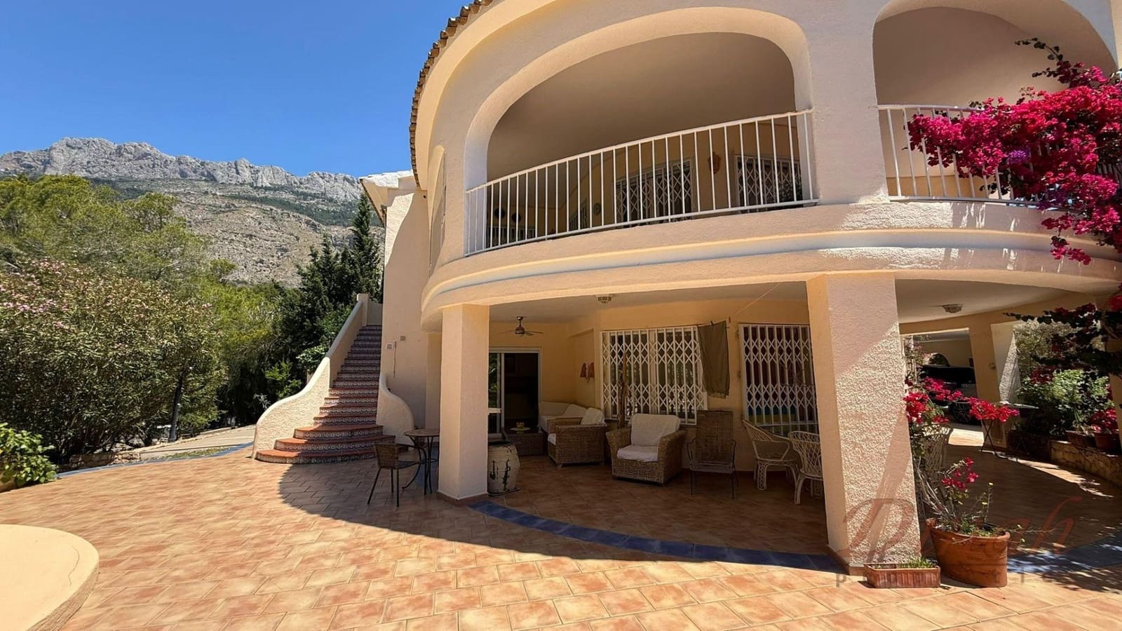 5 chambre Villa/Maison à vendre à Altea avec piscine garage - 900 000 € (Ref: 9854853)