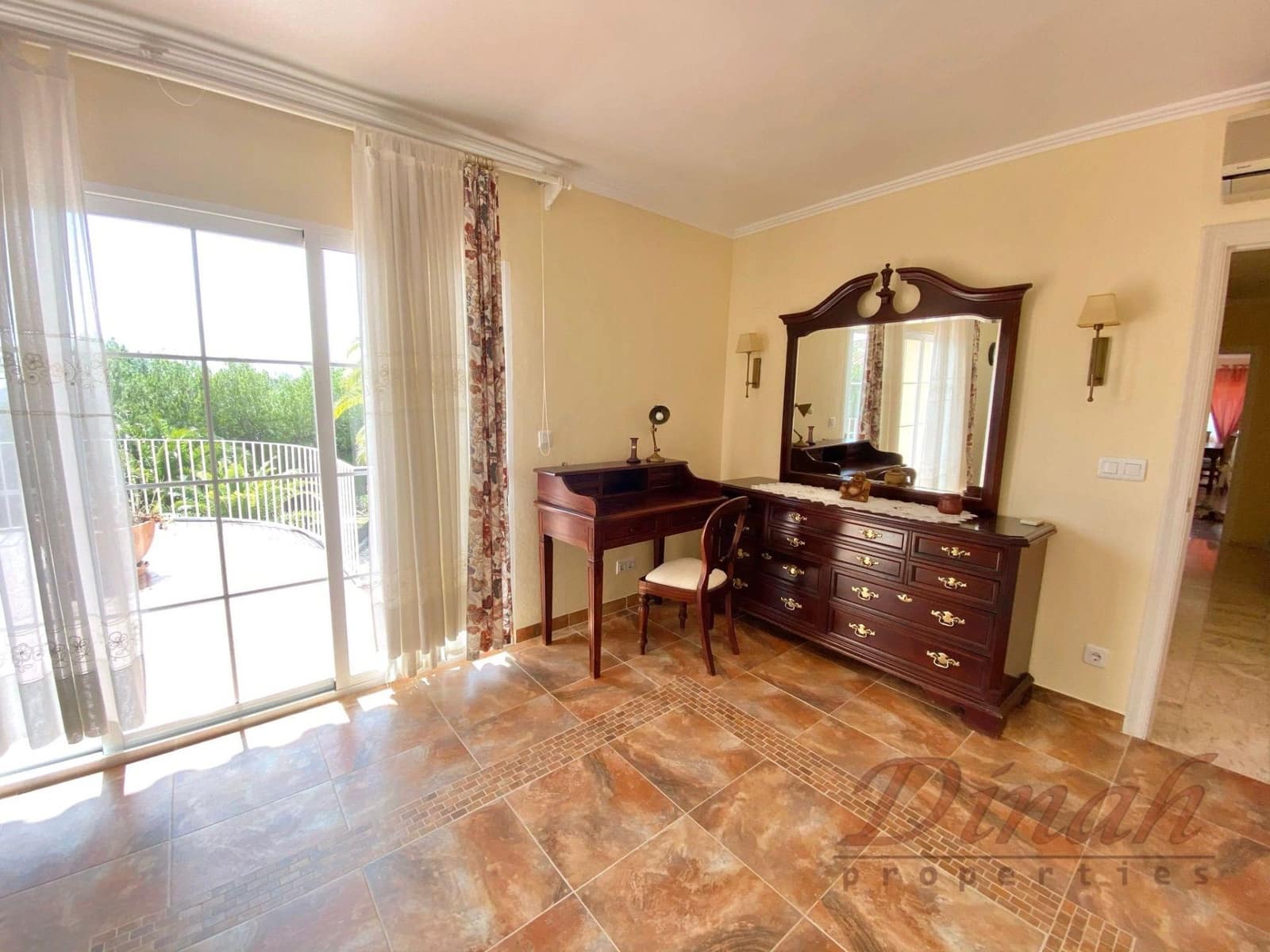 5 chambre Villa/Maison à vendre à Altea avec piscine garage - 900 000 € (Ref: 9854853)
