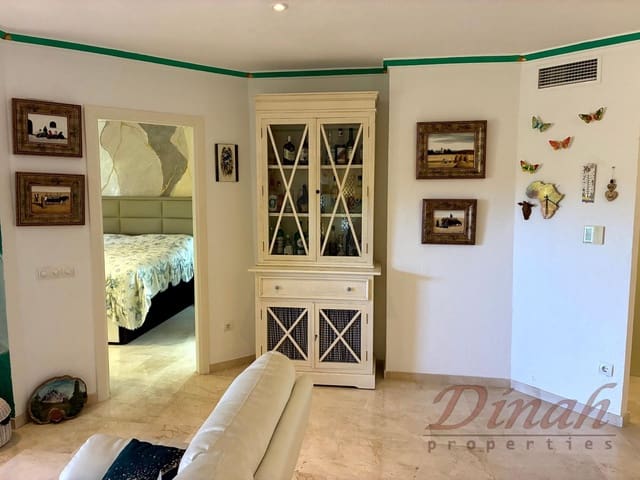 2 quarto Apartamento para venda em Alhama Springs, Altea com piscina garagem - 335 000 € (Ref: 9883977)