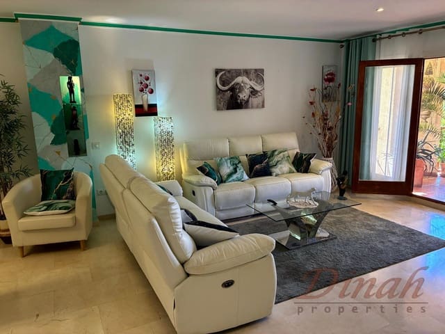 2 quarto Apartamento para venda em Alhama Springs, Altea com piscina garagem - 335 000 € (Ref: 9883977)