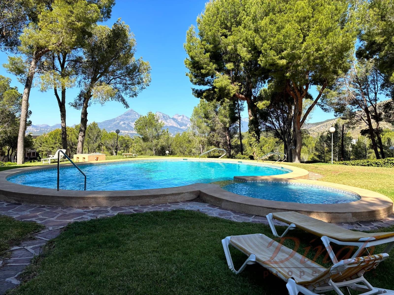 2 quarto Apartamento para venda em Altea com piscina garagem - 335 000 € (Ref: 9883977)