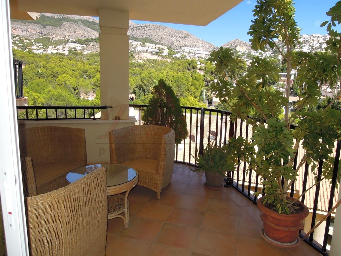 2 sovrum Lägenhet att hyra i Altea med pool garage - 1 100 € (Ref: 9889700)