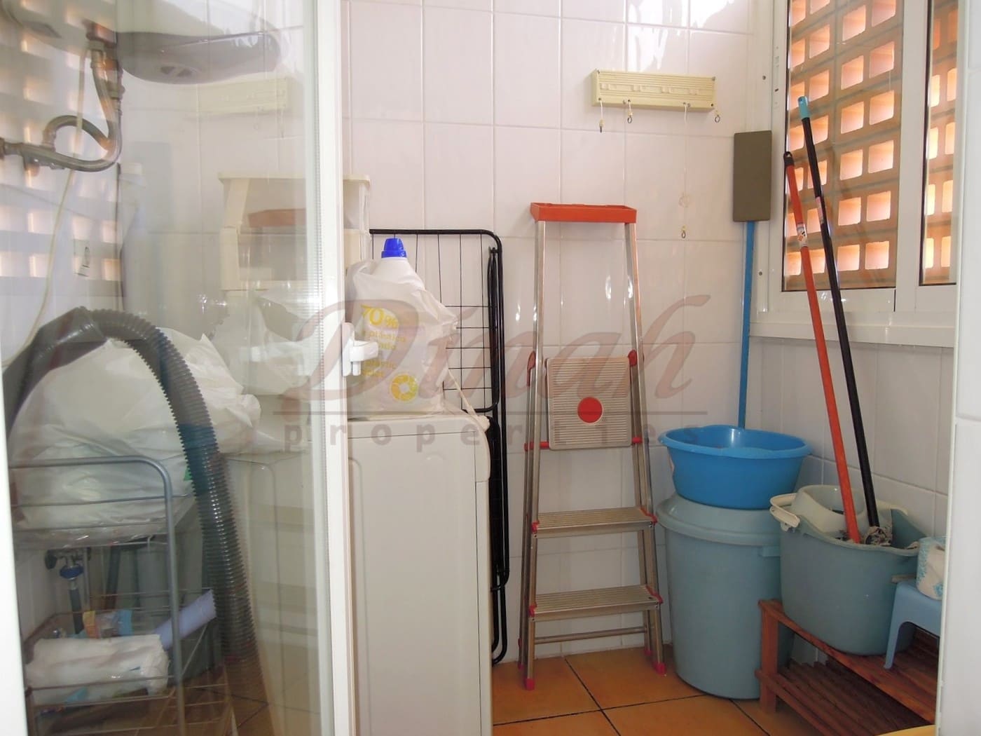 2 sovrum Lägenhet att hyra i Altea med pool garage - 1 100 € (Ref: 9889700)