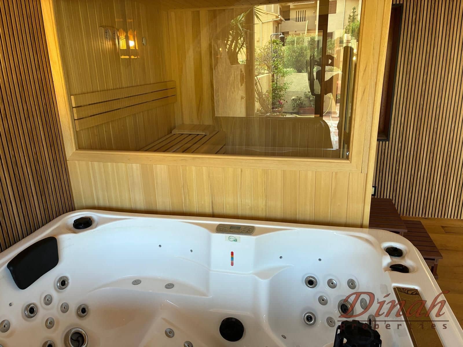 2 bedroom Apartment for sale in Altea with pool garage - € 525,000 (Ref: 9953653)