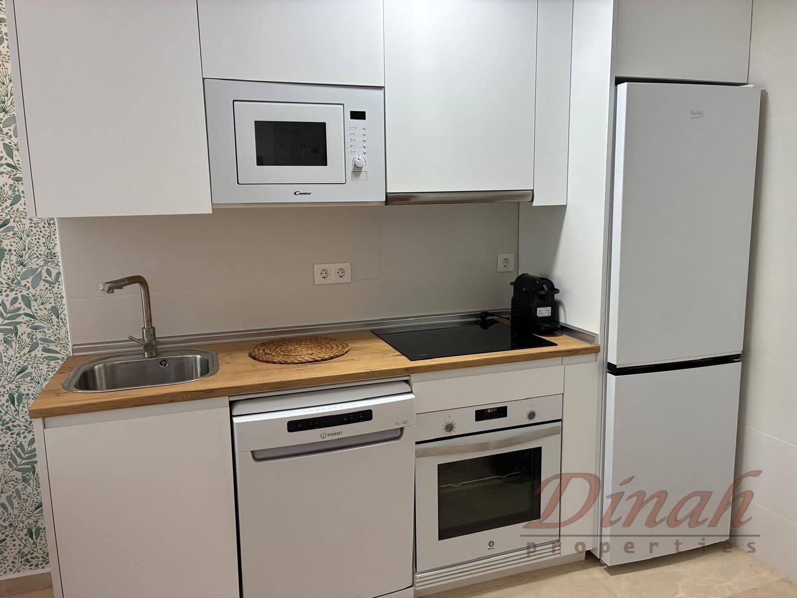 1 slaapkamer Appartement te huur in Altea met zwembad - € 800 (Ref: 9959083)