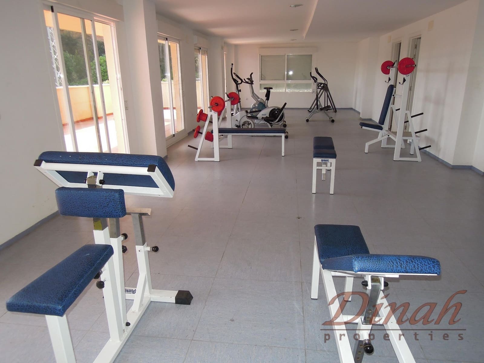 2 soverom Leilighet til leie i Altea med svømmebasseng garasje - € 1 250 (Ref: 9978125)