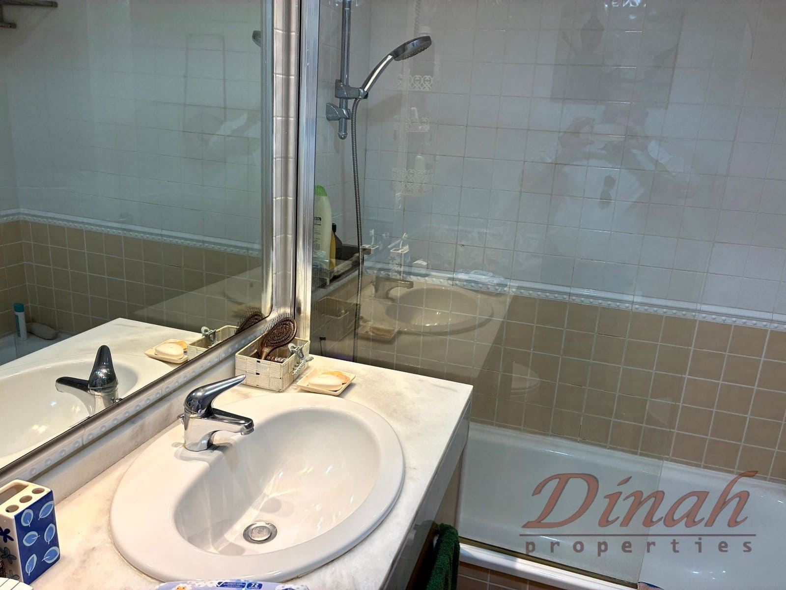 2 soverom Leilighet til leie i Altea med svømmebasseng garasje - € 1 250 (Ref: 9978125)