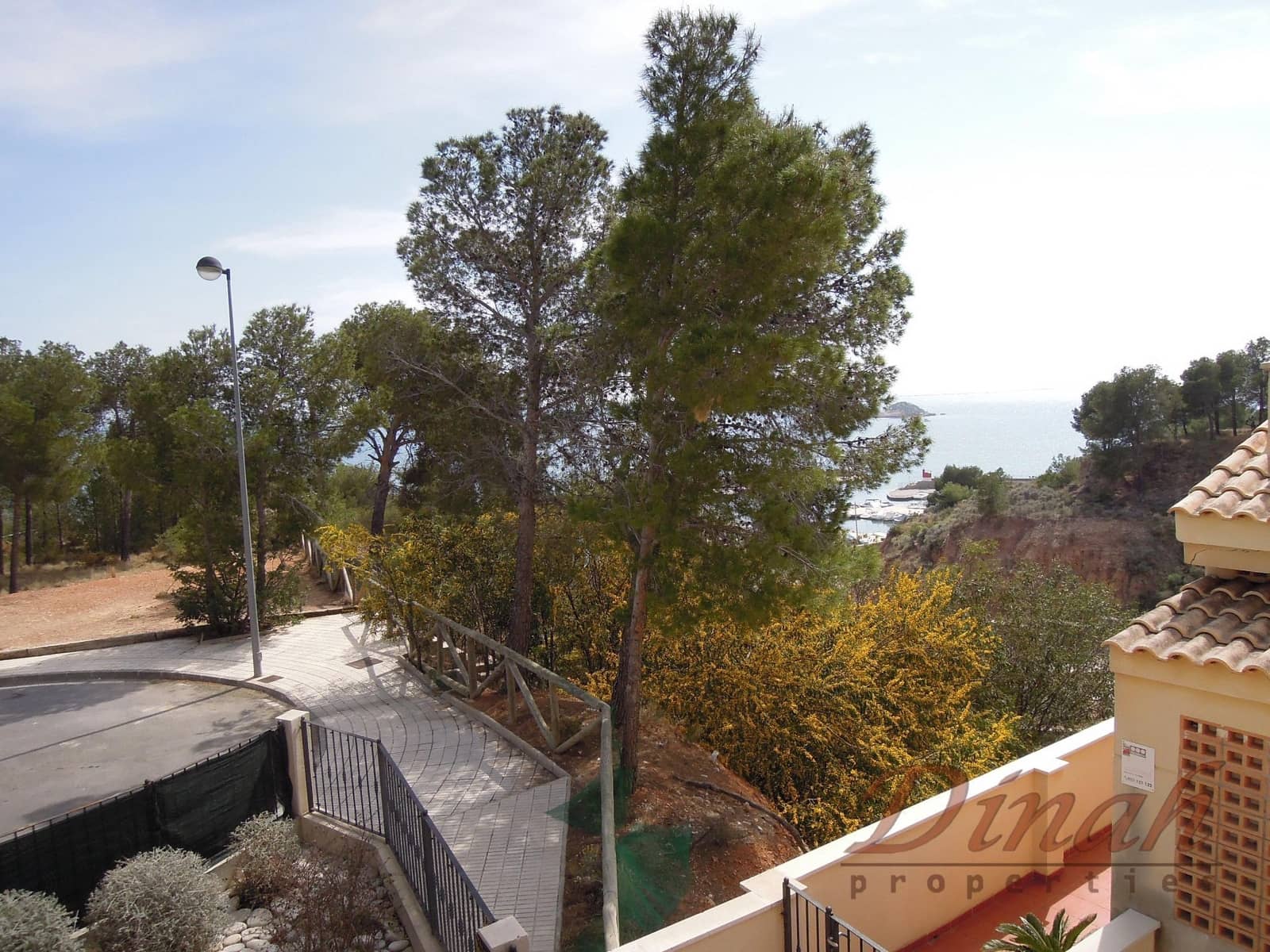 2 soverom Leilighet til leie i Altea med svømmebasseng garasje - € 1 250 (Ref: 9978125)
