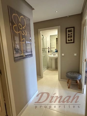 Apartamento de 2 habitaciones en Altea en venta con piscina garaje - 375.000 € (Ref: 9986332)