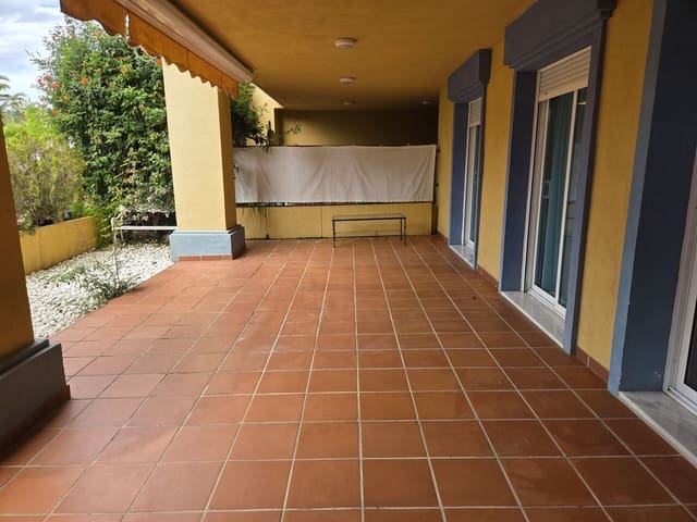 2 sovrum Lägenhet till salu i Bahía de Marbella, Marbella med pool garage - 646 000 € (Ref: 10026197)