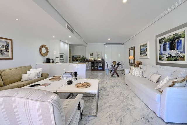 2 slaapkamer Appartement te koop in Bahía de Marbella, Marbella met zwembad garage - € 646.000 (Ref: 10026197)