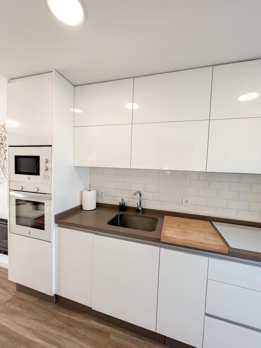 Apartamento de 2 habitaciones en La Reserva en venta con piscina garaje - 365.000 € (Ref: 10048463)