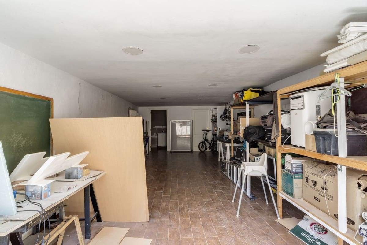 5 sovrum Villa till salu i Marbella med pool garage - 1 550 000 € (Ref: 10057208)