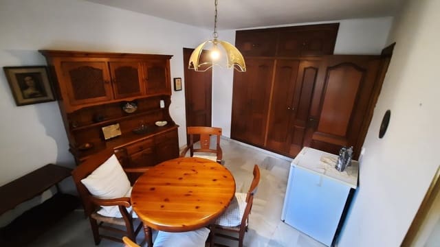5 Zimmer Villa zu verkaufen in Marbella mit Pool Garage - 1.550.000 € (Ref: 10088404)