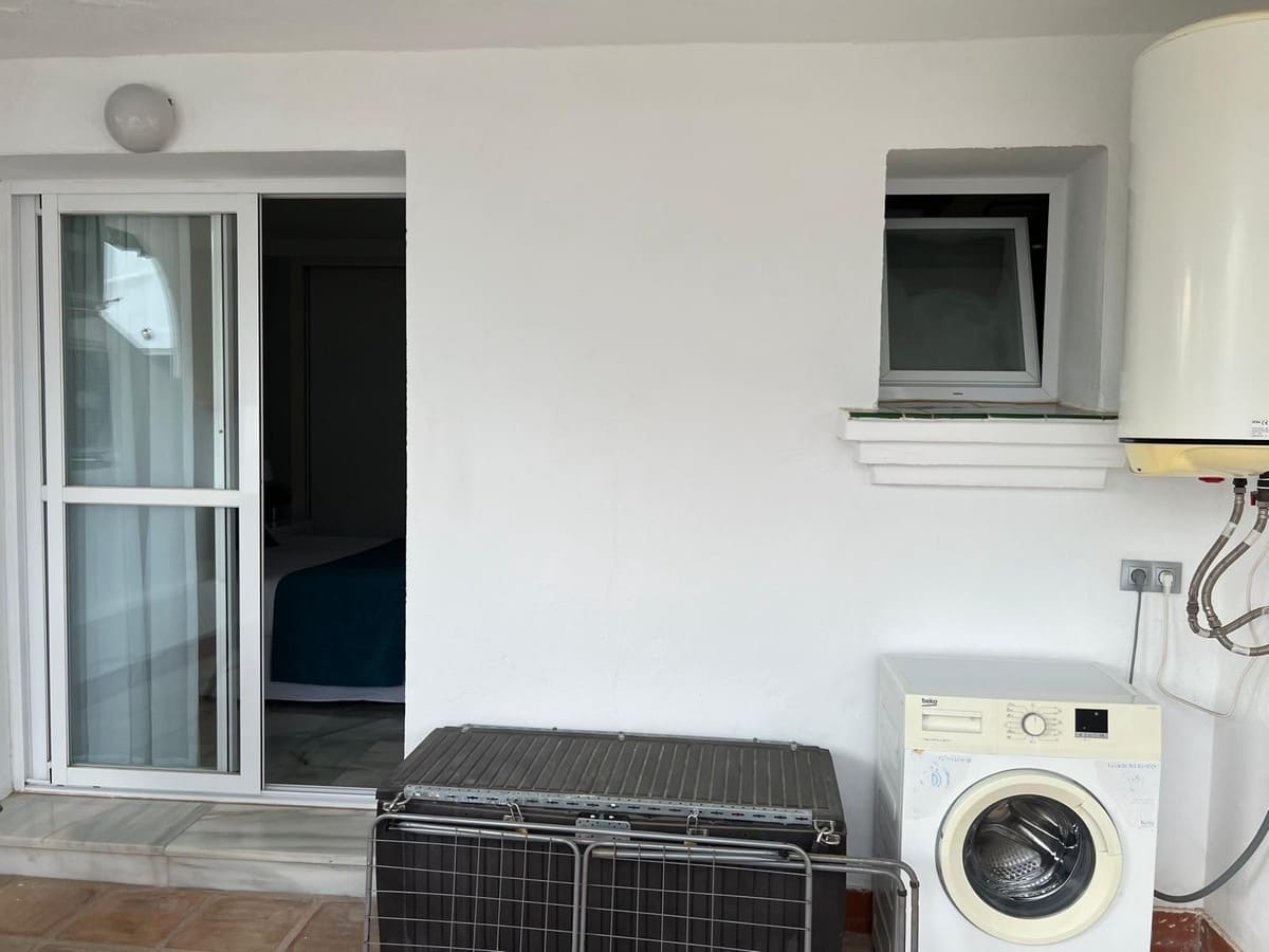 2 slaapkamer Huis te koop in La Reserva met zwembad - € 389.000 (Ref: 10100585)