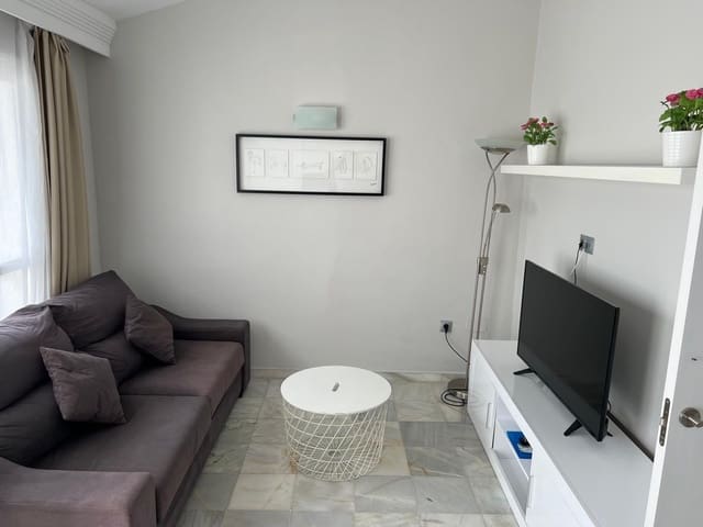 2 slaapkamer Huis te koop in La Reserva, Marbella met zwembad - € 389.000 (Ref: 10100585)