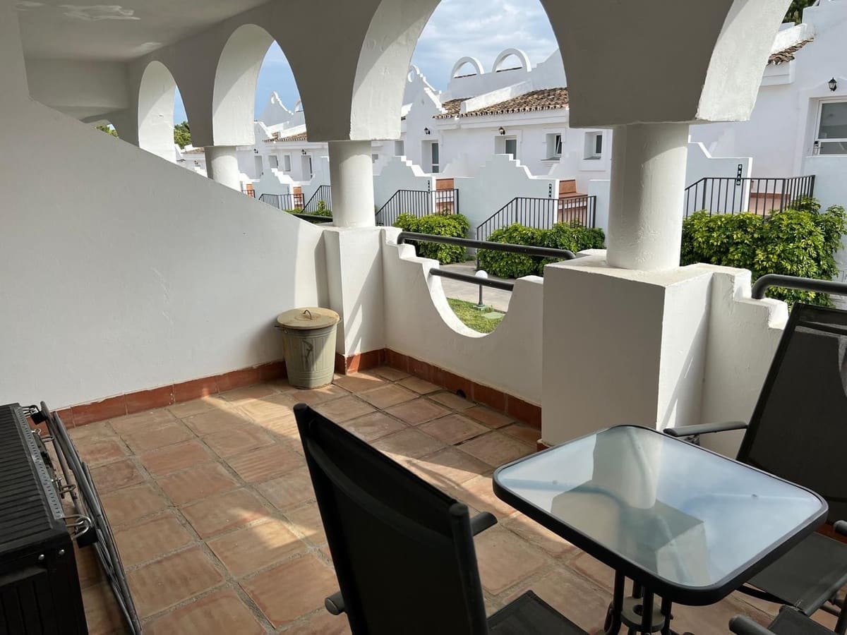 2 slaapkamer Huis te koop in La Reserva met zwembad - € 389.000 (Ref: 10100585)