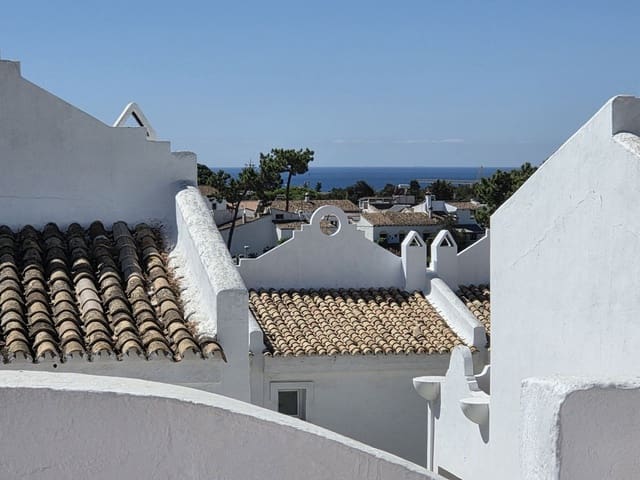 2 slaapkamer Huis te koop in La Reserva, Marbella met zwembad - € 389.000 (Ref: 10100585)