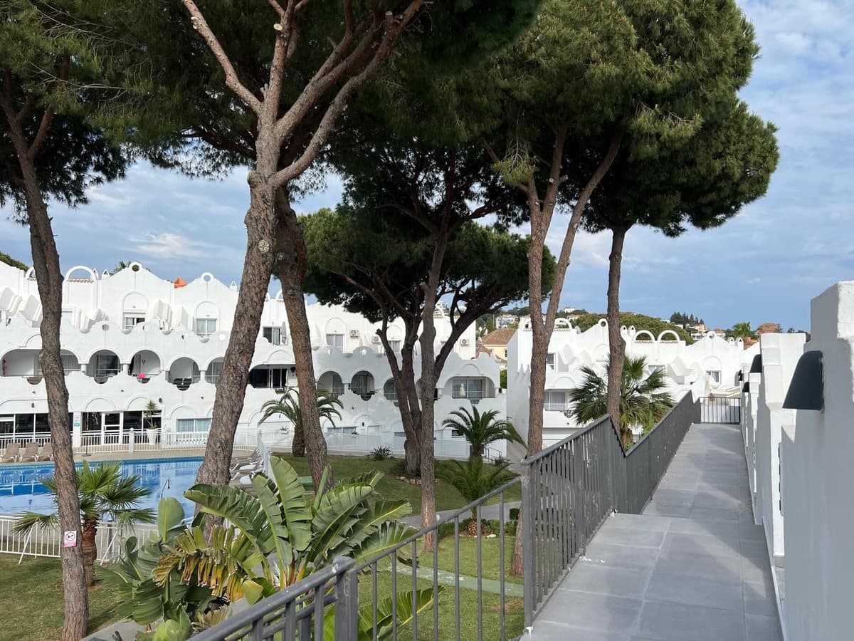 2 slaapkamer Huis te koop in La Reserva met zwembad - € 389.000 (Ref: 10100585)