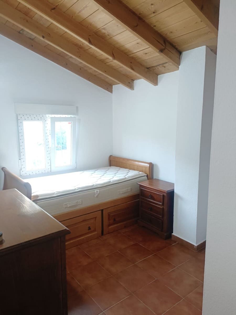 4 slaapkamer Finca/Landhuis te koop in Ojen met zwembad garage - € 540.000 (Ref: 10125039)