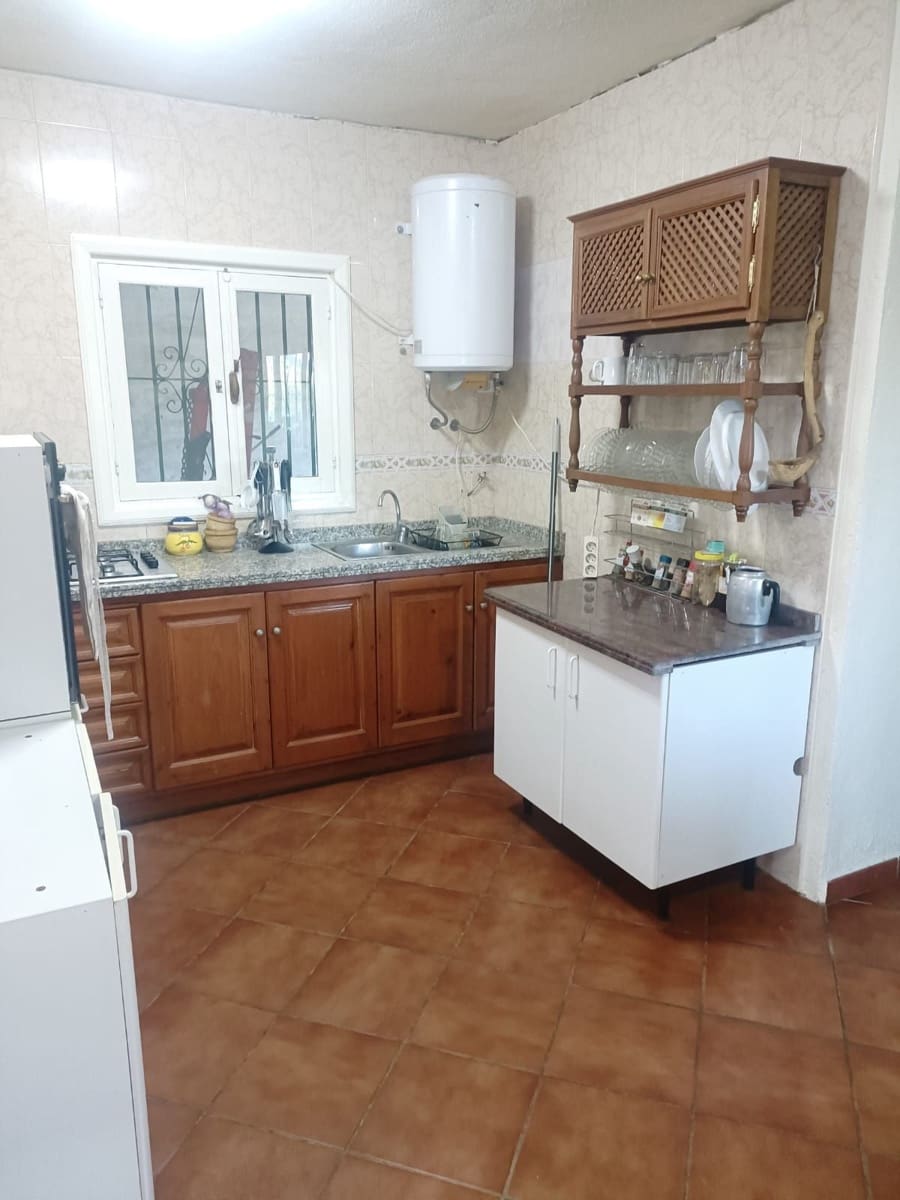 4 slaapkamer Finca/Landhuis te koop in Ojen met zwembad garage - € 540.000 (Ref: 10125039)