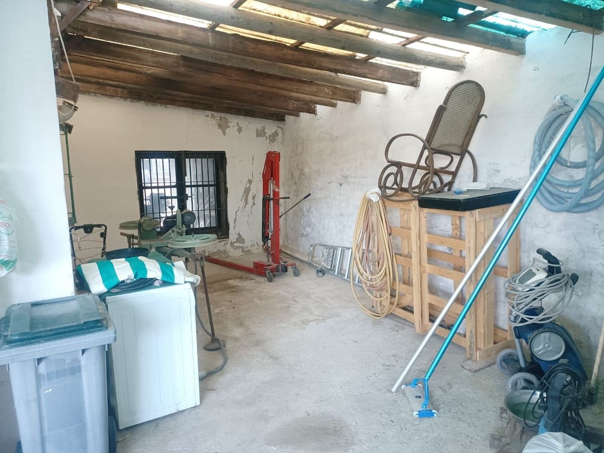 4 slaapkamer Finca/Landhuis te koop in Ojen met zwembad garage - € 540.000 (Ref: 10125039)