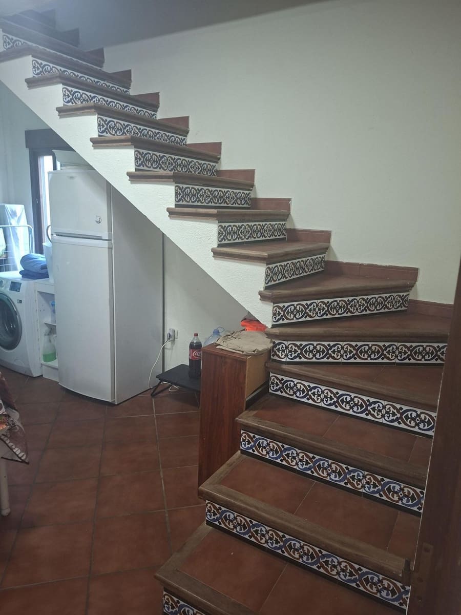 4 slaapkamer Finca/Landhuis te koop in Ojen met zwembad garage - € 540.000 (Ref: 10125039)