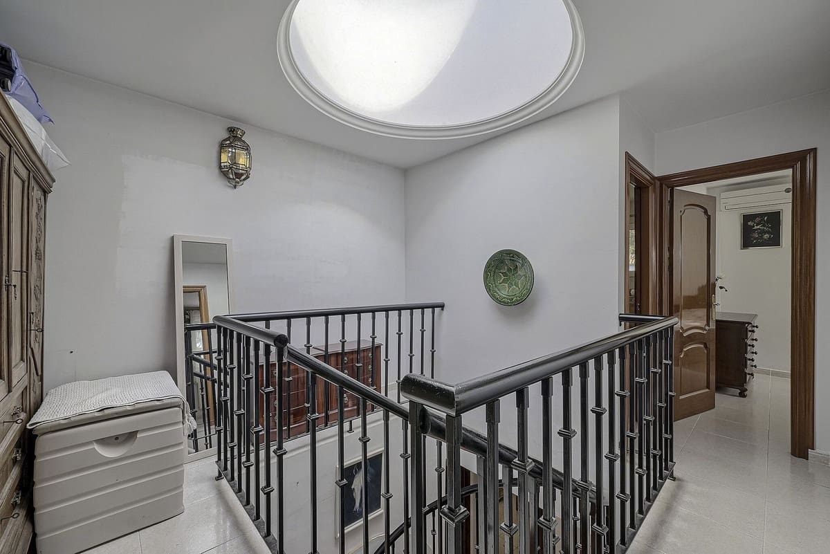6 soveværelse Villa til salg i Elviria med garage - € 1.350.000 (Ref: 10165712)