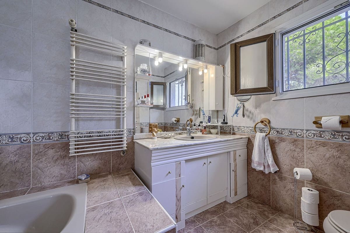6 soveværelse Villa til salg i Elviria med garage - € 1.350.000 (Ref: 10165712)