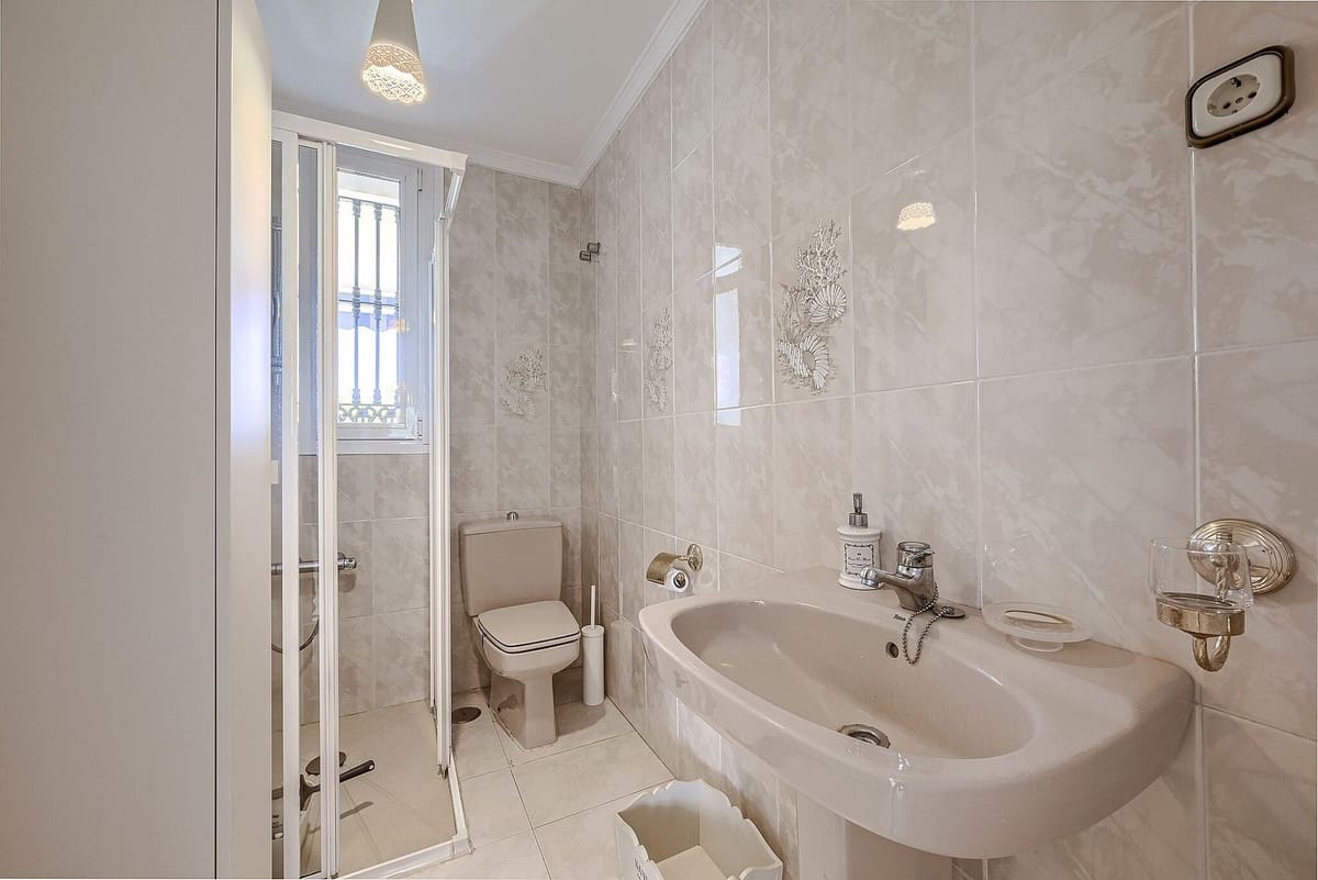 5 chambre Villa/Maison à vendre à Elviria avec piscine garage - 1 299 000 € (Ref: 10172965)