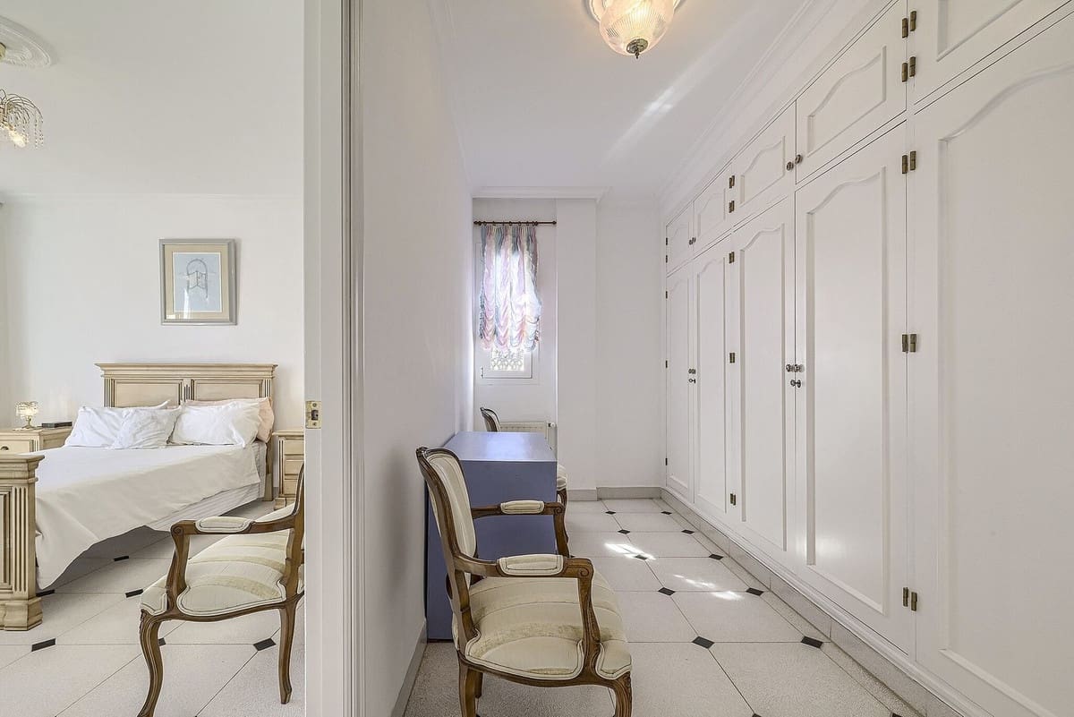5 chambre Villa/Maison à vendre à Elviria avec piscine garage - 1 299 000 € (Ref: 10172965)