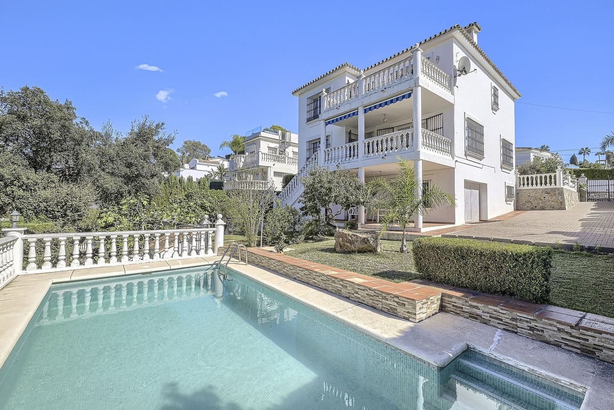 5 chambre Villa/Maison à vendre à Elviria avec piscine garage - 1 299 000 € (Ref: 10172965)