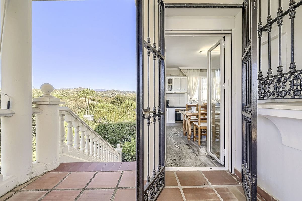 5 chambre Villa/Maison à vendre à Elviria avec piscine garage - 1 299 000 € (Ref: 10172965)