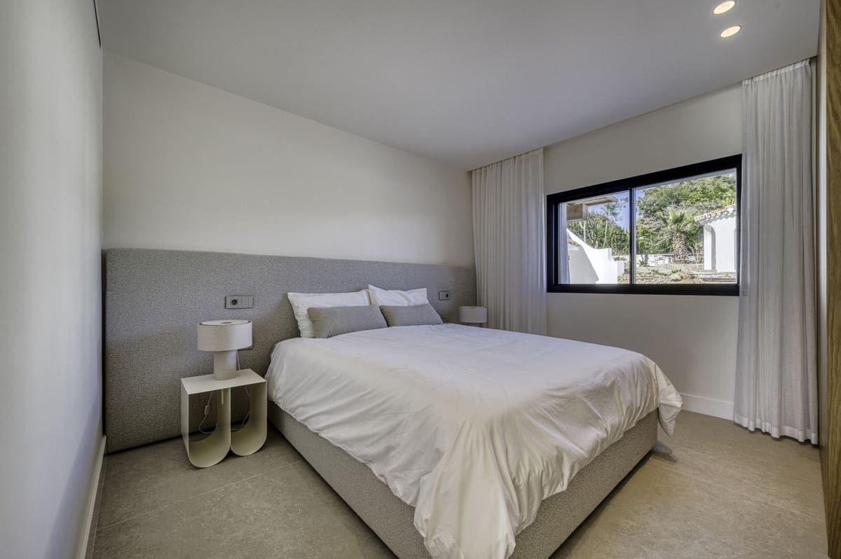 Chalet de 5 habitaciones en El Rosario en venta con piscina garaje - 3.895.000 € (Ref: 9541763)