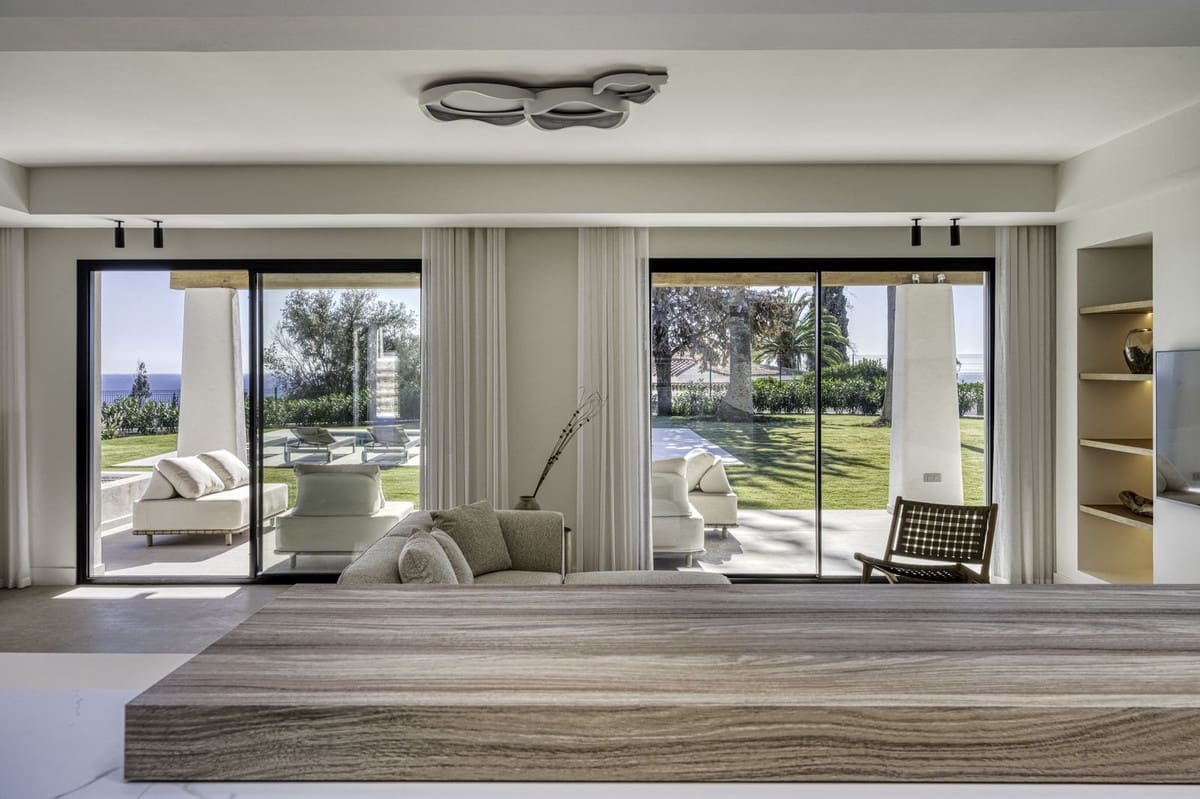 Chalet de 5 habitaciones en El Rosario en venta con piscina garaje - 3.895.000 € (Ref: 9541763)