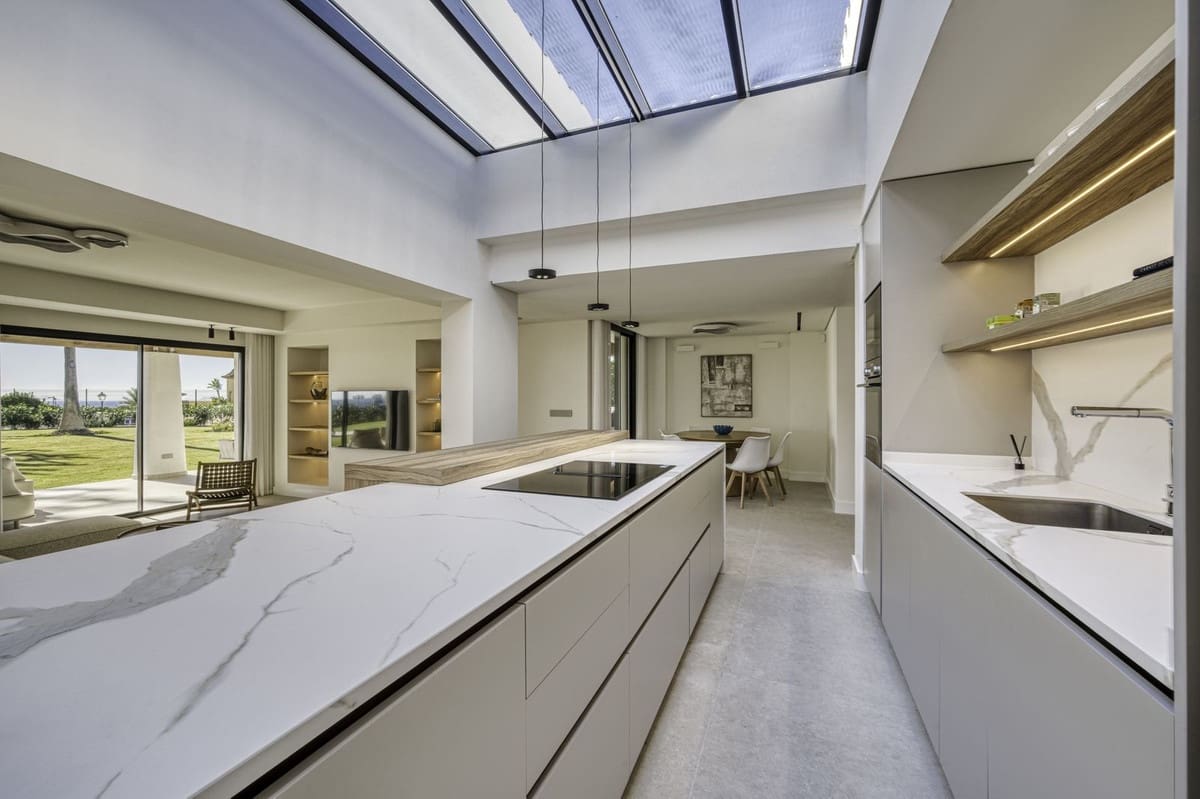 Chalet de 5 habitaciones en El Rosario en venta con piscina garaje - 3.895.000 € (Ref: 9541763)