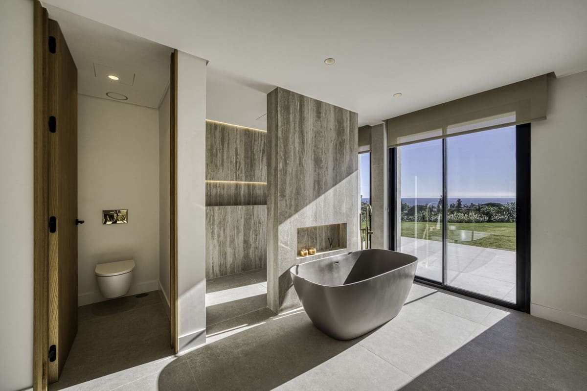 Chalet de 5 habitaciones en El Rosario en venta con piscina garaje - 3.895.000 € (Ref: 9541763)