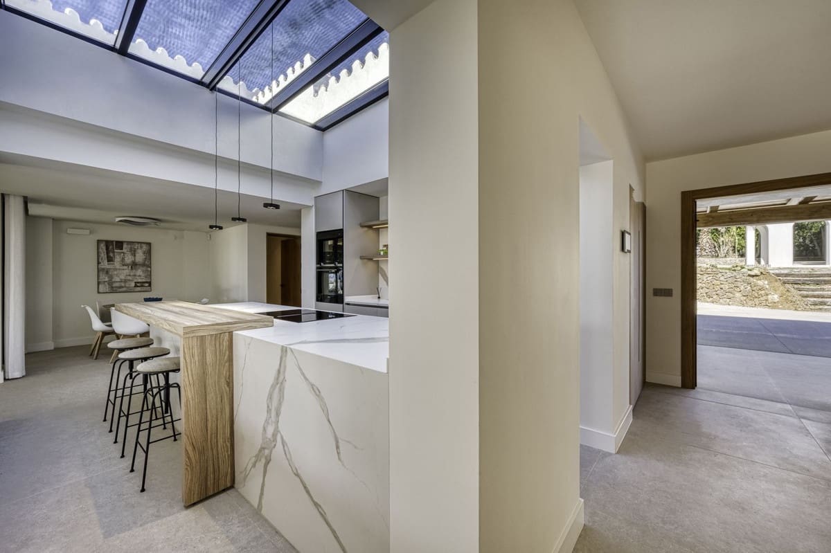 Chalet de 5 habitaciones en El Rosario en venta con piscina garaje - 3.895.000 € (Ref: 9541763)