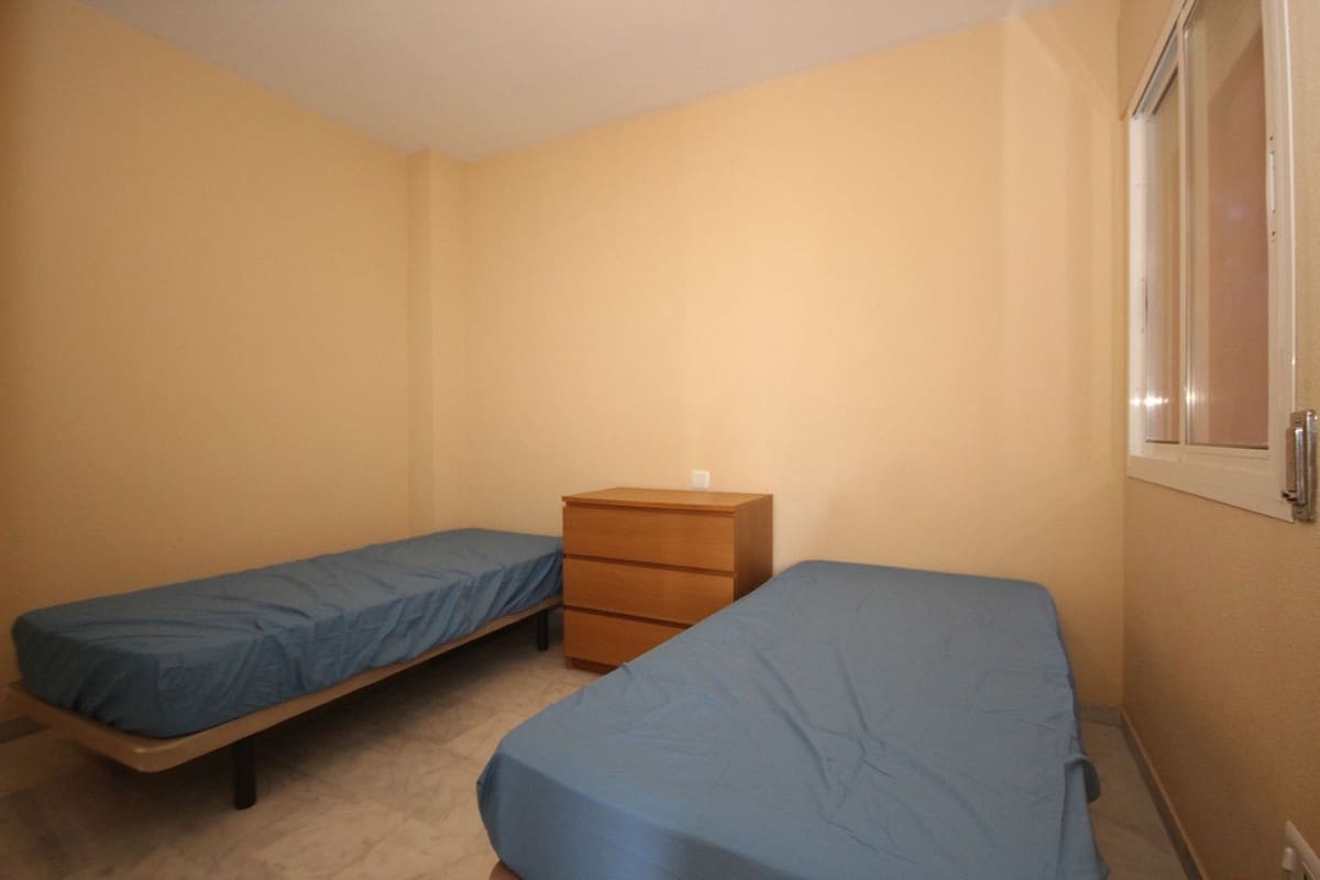 Apartamento de 2 habitaciones en La Reserva en venta con piscina garaje - 285.000 € (Ref: 9541765)